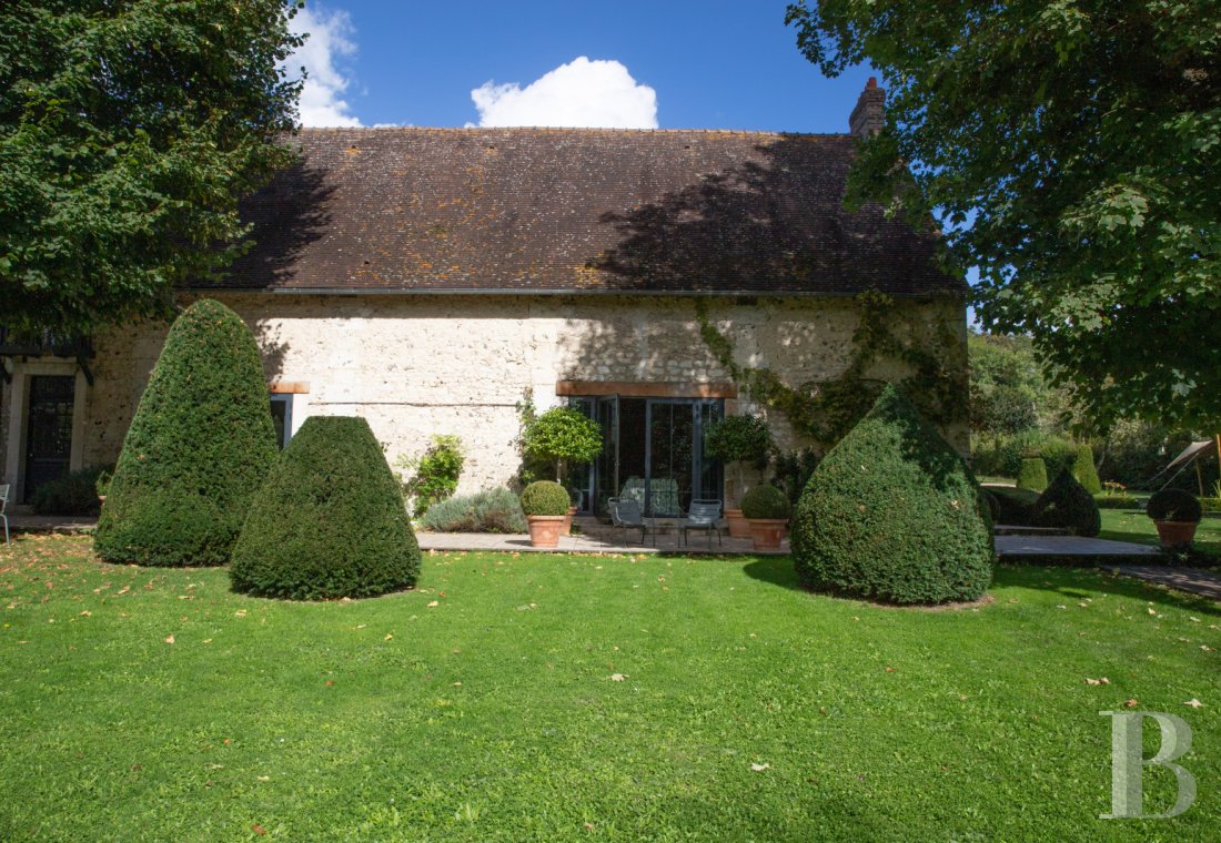 A former tithe barn in Giverny, the birthplace of Impressionism, that hosted painters and artists  - photo  n°35